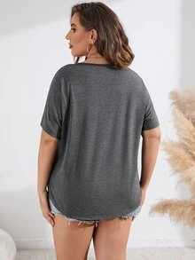 SHEIN LUNE Plus Batwing Sleeve Pocket Patched Tee - Dark Grey - View 2