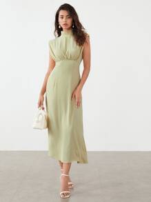 BizChic 高領墊肩洋裝工作服