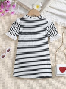 SHEIN Toddler Girls Striped Print Heart Patched Ruffle Trim Puff Sleeve Dress - Black and White - View 2