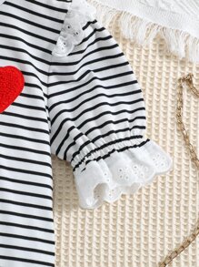 SHEIN Toddler Girls Striped Print Heart Patched Ruffle Trim Puff Sleeve Dress - Black and White - View 4
