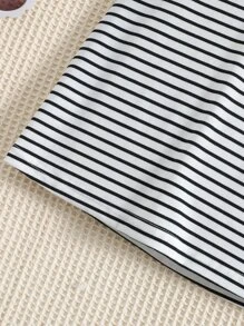 SHEIN Toddler Girls Striped Print Heart Patched Ruffle Trim Puff Sleeve Dress - Black and White - View 6