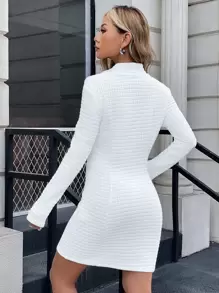 SHEIN EZwear 字母補丁細節拉鏈開襟緊身連衣裙 - 白色 - 查看 2