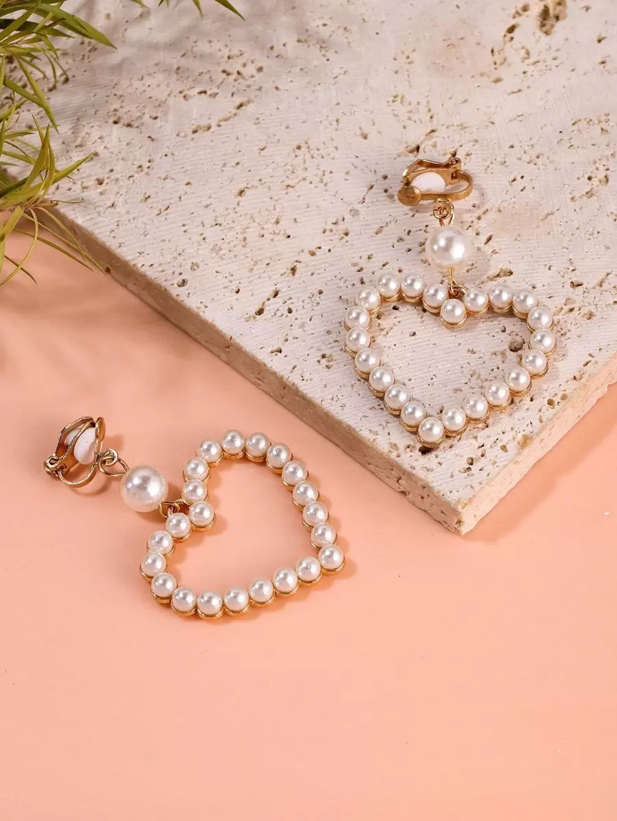 人造珍珠心形装饰夹式耳环 情人节、妈妈、母亲、母亲节、礼物 - 彩色 - 查看 1