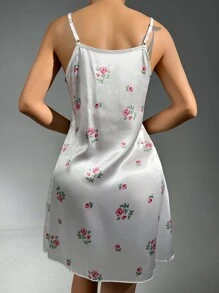 印花緞面吊帶睡裙