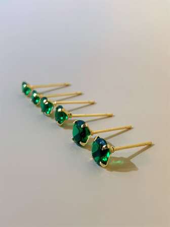 3對方晶鋯石裝飾耳釘