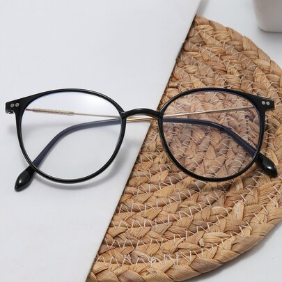 Rivet Detail Anti-Blue Light Eyeglasses