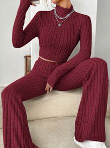 SHEIN EZwear 小高領短款T恤和喇叭褲 - 酒紅色 - 查看 1