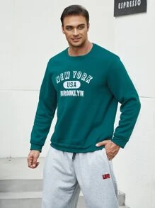 Manfinity Men Plus Letter Graphic Sweatshirt - Green - View 3