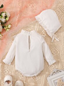 SHEIN Baby Embroidery Ruffle Trim Flounce Sleeve Corduroy Bodysuit & Hat - White - View 2