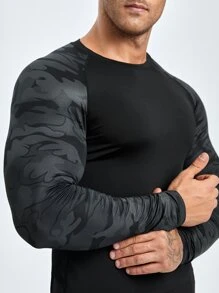 Manfinity Sport Streetwear Hombres Camiseta deportiva de manga raglán con estampado de camuflaje, Tops de entrenamiento, Tops de compresión para hombre - Negro - Ver 6