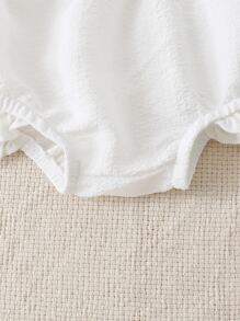 嬰兒素色荷葉邊短褲 - 白色 - 查看 5