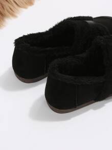 Buckle Decor Faux Suede Contrast Fluffy Flat Loafers - Black - View 6