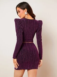 SHEIN BAE 羊腿袖短款金屬亮絲上衣和包臀半身裙