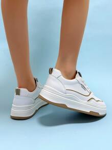 Letter Patch Decor Lace-up Front Skate Shoes - Khaki - View 5