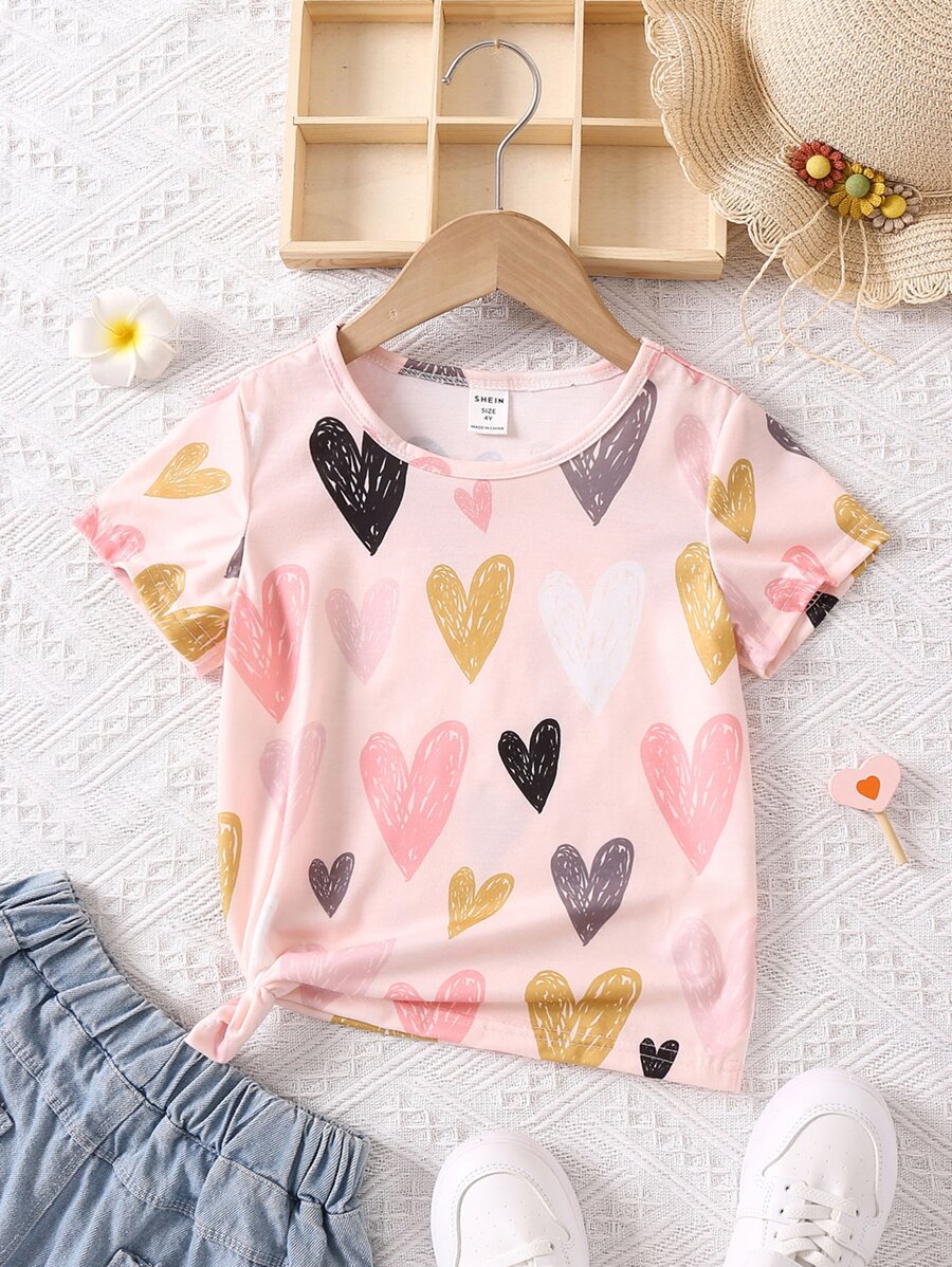 SHEIN Cô gái trẻ màu hồng nhạt in hình trái tim Áo phông đơn giản dễ thương có cổ tròn và tay áo thông thường cho mùa hè - Màu Hồng baby - Xem 1