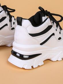 Women's Black And White Colorblock Lace-up Wedge Sneakers - Black and White - View 3