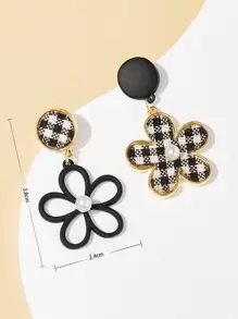 Andkiss Faux Pearl Decor Flower Drop Earrings Valentines - Multicolor - View 4