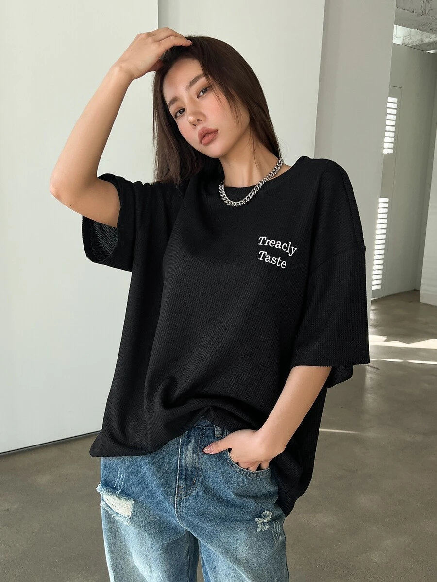 DAZY Embroidery Letter Graphic Drop Shoulder Tee - Black - View 1