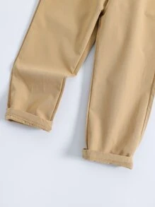 SHEIN 小男童素色翻蓋口袋長褲 - 卡其色 - 查看 4
