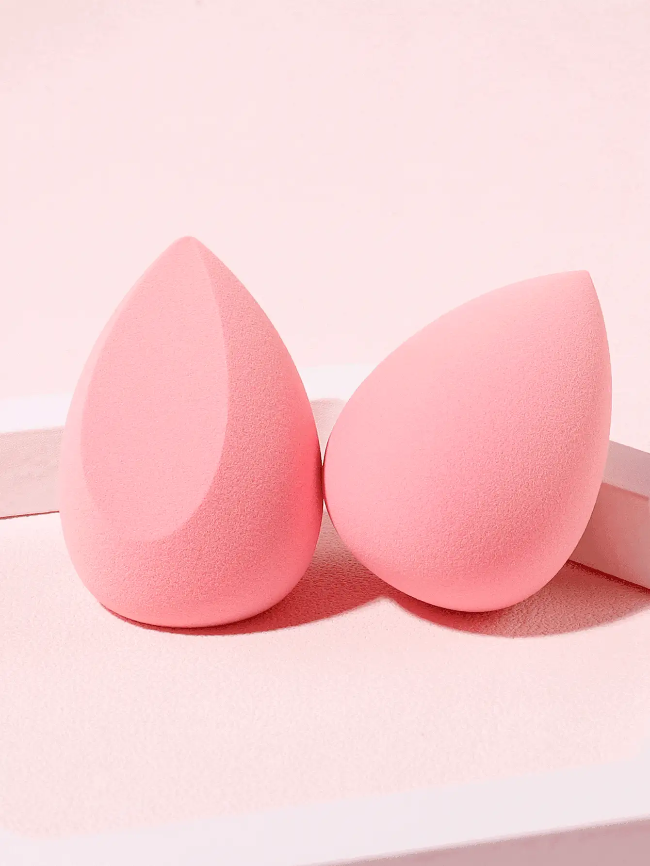 Bộ 2 miếng mút trang điểm khô và ướt dùng được cả ngày, hình giọt nước và hình giọt nước nghiêng, mềm mại và mịn màng, phù hợp với mọi loại da, dùng để tán lớp trang điểm hàng ngày, vật dụng cần thiết khi đi du lịch, trang điểm, giá rẻ, trang trí phòng, bàn trang điểm, du lịch, phòng ngủ, phụ kiện trang điểm, bông phấn, cọ trang điểm, bông phấn, miếng mút trang điểm - Hồng - Xem 3