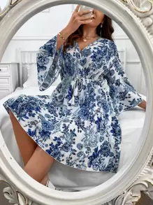 SHEIN Clasi Plus Floral Print Trumpet Sleeve Overlap Collar Belted Dress - Blue and White - View 4