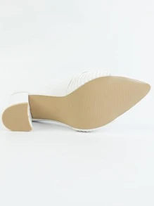 Twist Detail Point Toe Chunky Heeled Loafer Pumps - White - View 4