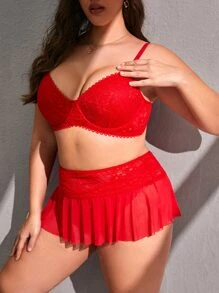 Plus Floral Lace Ruffle Trim Underwire Lingerie Set - Red - View 3