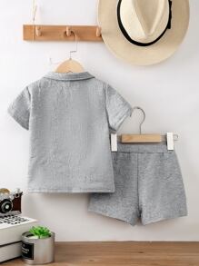 SHEIN 小男童字母補丁細節POLO衫和短褲 - 灰色 - 查看 2