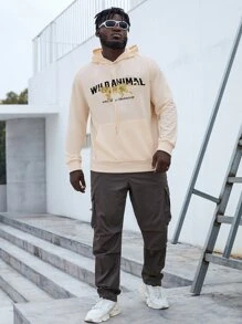 Manfinity Men Plus Letter Graphic Kangaroo Pocket Drawstring Hoodie - Apricot - View 4