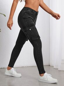 Jeans ajustados con bolsillo lateral con solapa - Negro - Ver 2