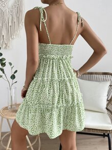 Soleia 碎花褶邊肩部打結多層下擺吊帶連衣裙 - 綠色 - 查看 2