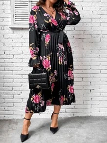 SHEIN Clasi 大碼印花荷葉袖交叉領百褶下擺繫腰帶連衣裙 - 彩色 - 查看 8