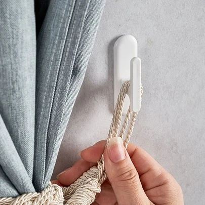 2pcs/4pcs/8pcs No-Drill Stick On Wall Curtain Hooks Gifts Birthday Graduation