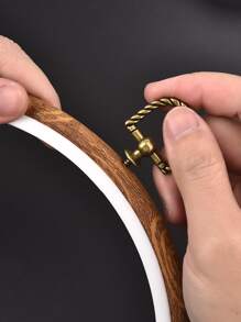 1入組木紋手工刺繡戒指 - 灰色 - 查看 6