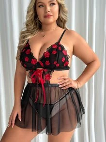 Plus Cut Out Floral Embroidery Mesh Lingerie Set - Black - View 3