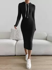 SHEIN Essnce 條紋針織抽繩連帽連衣裙 - 黑色 - 查看 1