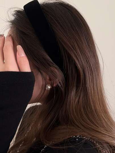 1pc Women 3cm/1.18in Wide Black Velvet Headband, Minimalist Style High-Quality Hairband Suitable For Daily Wear, Showering, Makeup, Outfit Matching, Autumn/Winter,Hairband,Hair Hoop Headbands