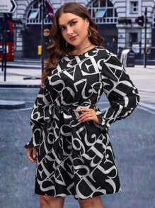 SHEIN Clasi Plus Letter Graphic Belted Dress - Black and White - View 4