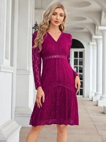 Vestido de cuello V bajo con fruncido con encaje - Rojo violeta - Ver 1