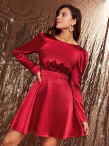 SHEIN Frenchy Chain Detail Backless Satin Dress Christmas Winter New Year Elegant Red Evening Dress Party Burgundy Burgundy - Burgundy - View 4