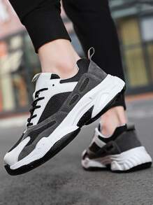 Hombres Zapatillas deportivas de color combinado con cordón delantero - Blanco y Negro - Ver 1