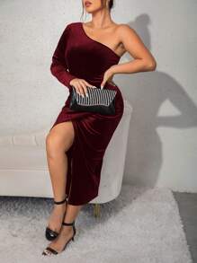 SHEIN Clasi Plus One Shoulder Wrap Hem Velvet Dress - Maroon - View 4
