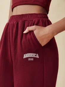 SHEIN EZwear Pantalones deportivos con estampado de letra con bolsillo oblicuo - Burdeos - Ver 5
