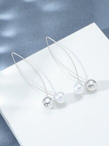 Orecchini Con Decorazioni In Finto Perla