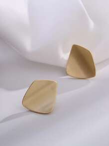 Khuyên tai đinh tán hình học màu trơn, thích hợp đeo hàng ngày. - Vàng - Xem 4