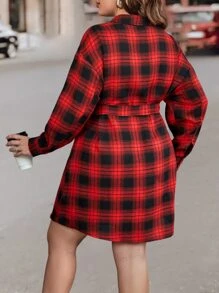 SHEIN LUNE 大碼格紋翻蓋口袋腰帶襯衫洋裝