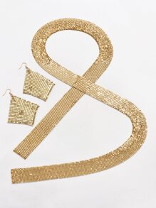 Collar con lentejuelas con pendientes largos