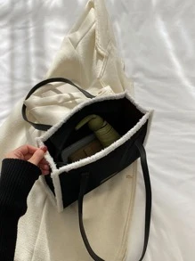 毛絨柔軟毛絨大容量蓬鬆飾邊貼片細節方包適合女生女大學生菜鳥白領上班辦公通勤秋冬保暖戶外 - 黑色 - 查看 4