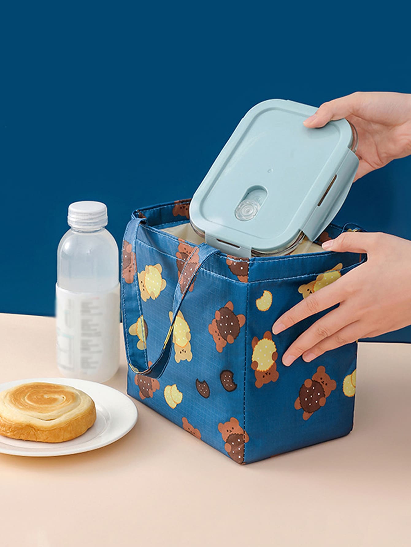 1pc Cartoon Bear Print Lunch Bag - Multicolor - View 1