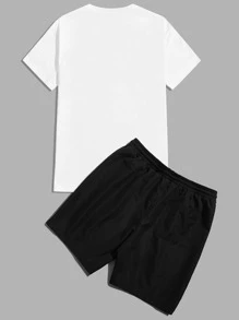 Manfinity RebelGame Hombres Camiseta con estampado de corazón & Shorts de cintura con cordón - Blanco y Negro - Ver 3